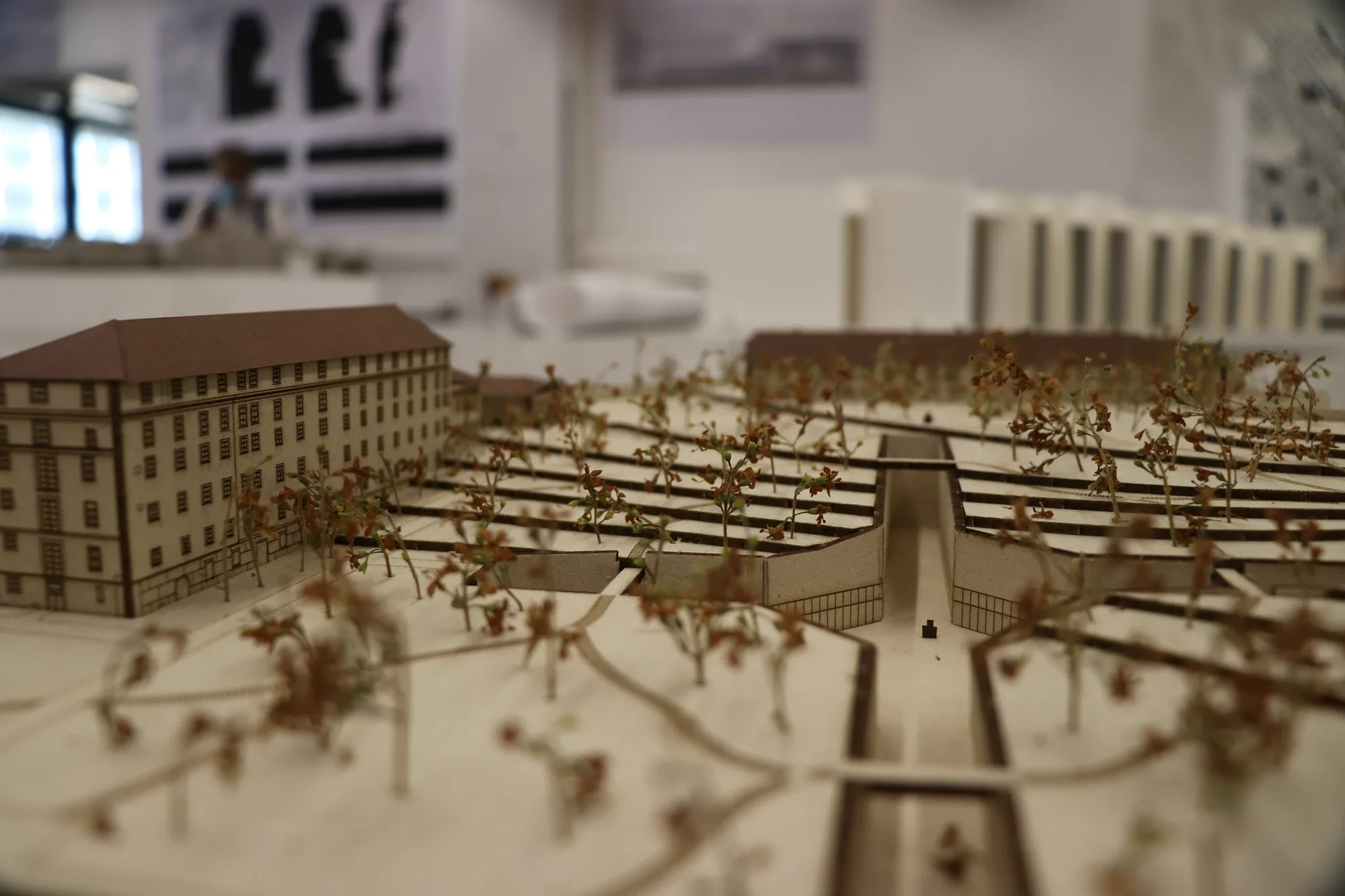 Art hub - model, centrální osa a náměstí